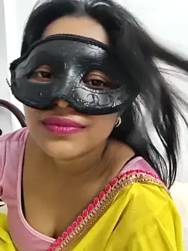 Cute-aryaa online show from April 27, 3:31 pm
