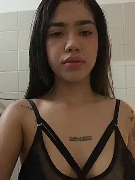Lily em online show from June 30, 7:24 pm