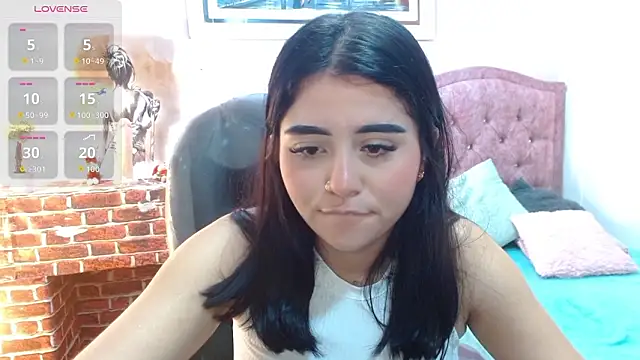 mila quin online show from March 18, 8:03 pm