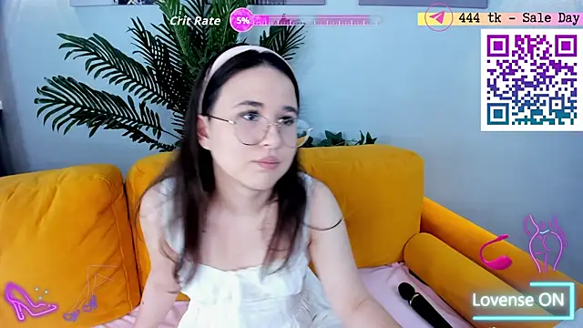 leylamirage online show from June 20, 12:31 pm