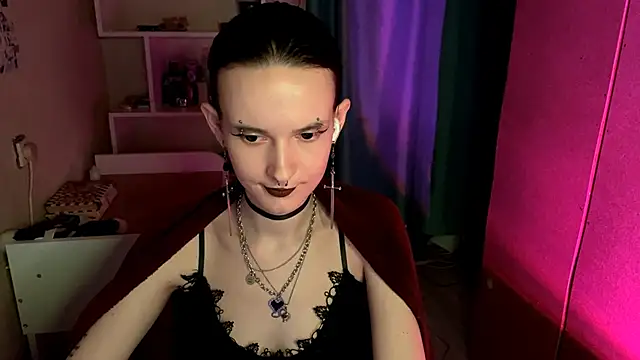 MabelDefina online show from May 4, 5:11 am