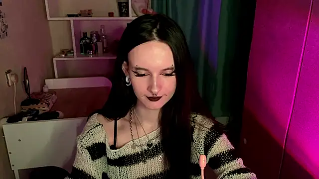 MabelDefina online show from May 5, 5:21 am