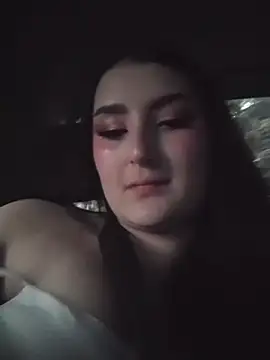 zoe moon   online show from June 24, 11:09 am