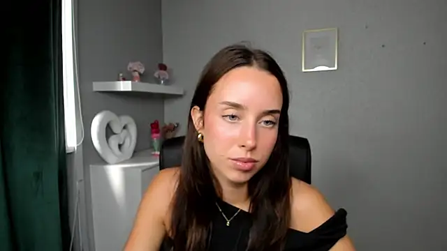 AdeleSolo online show from June 25, 10:51 am
