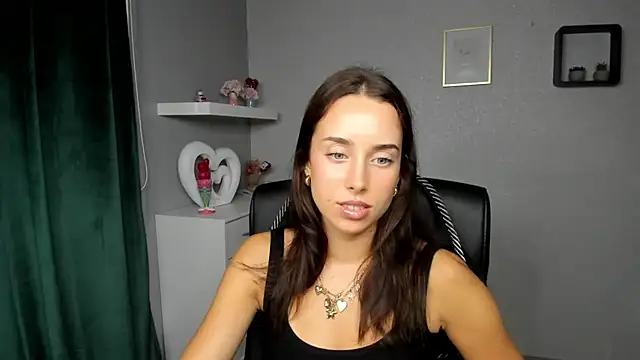 AdeleSolo online show from July 2, 5:24 am