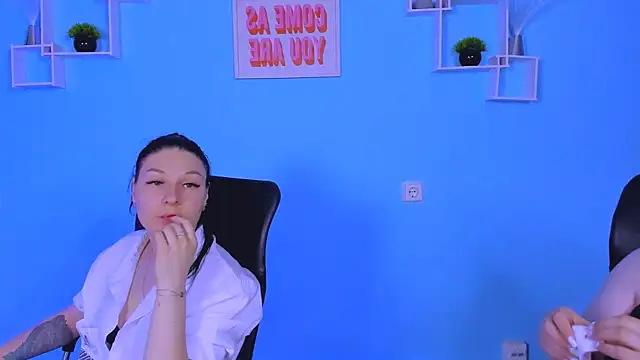 olivia rage online show from June 14, 2:24 am