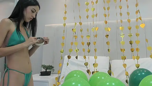 violetta cutest  online show from March 17, 11:36 am