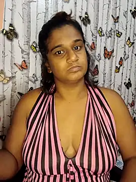 indianstrawberrylips4u online show from June 15, 5:46 pm