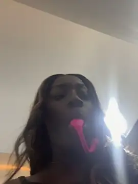 ZarahFerreira online show from June 23, 11:25 pm