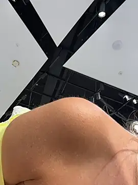LisaMurr online show from July 28, 3:21 pm
