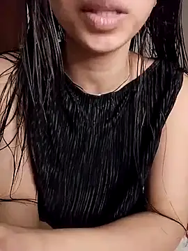 cute girl 29 online show from June 21, 5:39 pm
