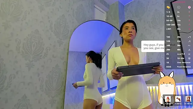 beautydoll18  online show from June 24, 10:25 am