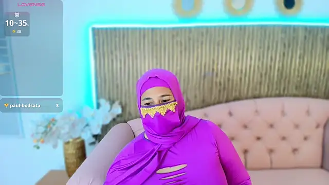 Nadia Privee online show from February 22, 9:16 pm