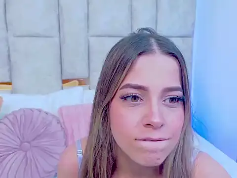 BritnyBlossom online show from April 29, 8:36 pm