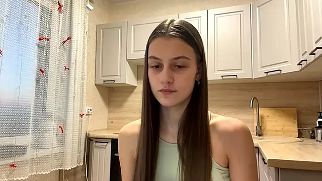 SwappingFate online show from March 11, 12:31 pm