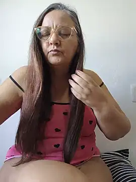 Noemipopi online show from August 3, 2:23 pm
