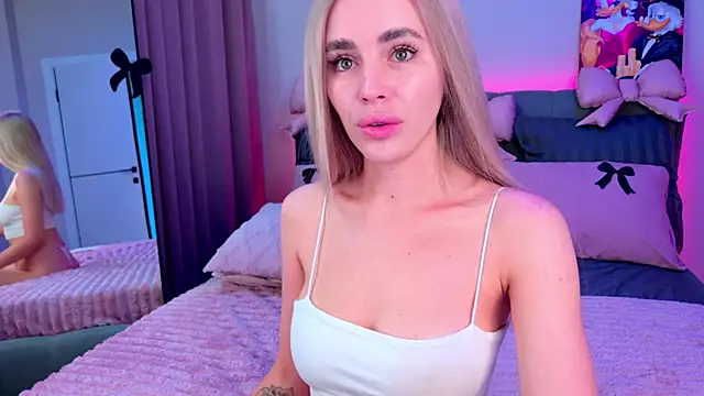 Rossy X online show from June 19, 11:52 pm