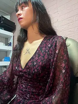 Mistymoon online show from April 2, 1:19 pm