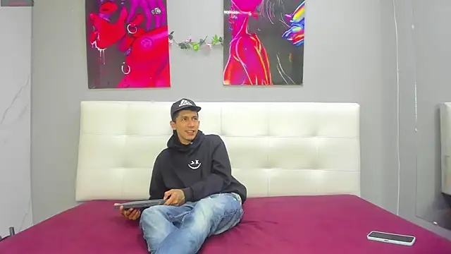 ahsly78Bryan online show from July 23, 8:17 pm