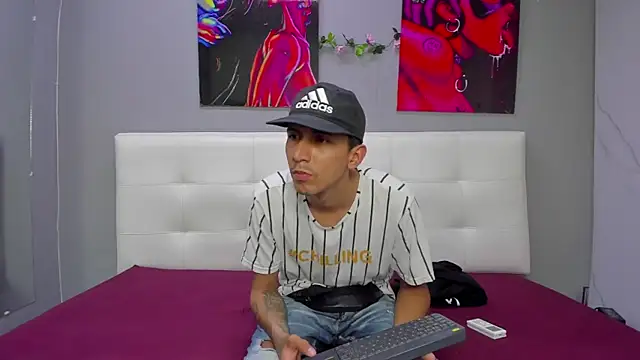 ahsly78Bryan online show from July 20, 8:09 pm