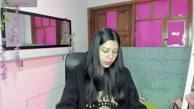 Aysha winxs online show from June 4, 3:23 am