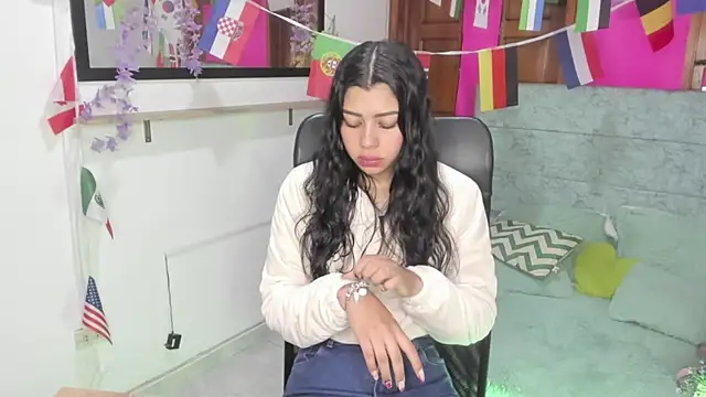 Aysha winxs online show from July 3, 3:34 am