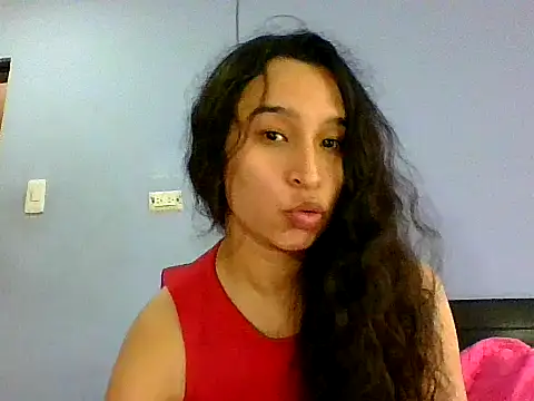 scarlettscottx  online show from April 26, 8:17 pm