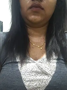 Tamil Romantic queen online show from June 22, 8:39 pm