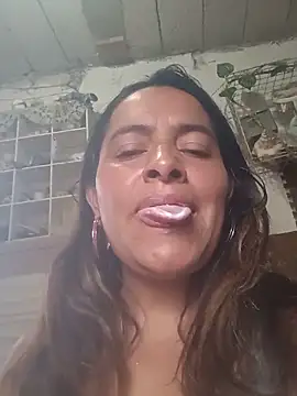 ivilondon online show from May 19, 10:28 pm