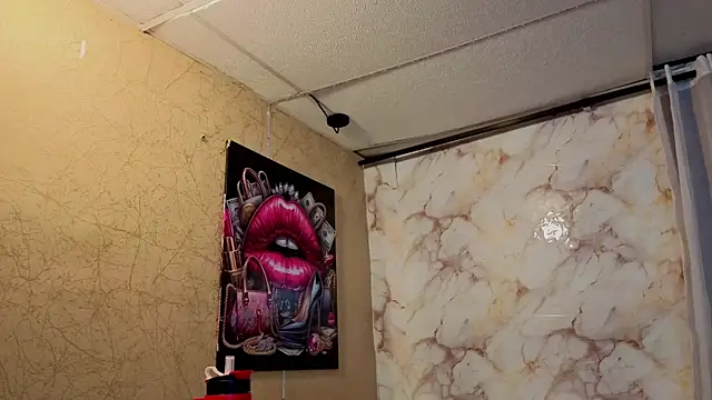 QueenSallyDesire online show from May 4, 2:37 am