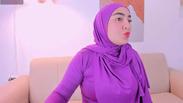 Malika Noor online show from July 30, 2:29 pm