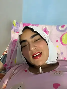 Malika Noor online show from August 2, 5:10 am