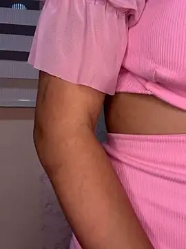 KendyLove  online show from August 5, 5:25 am