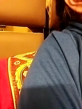 Cute Rani67 online show from February 19, 8:29 pm