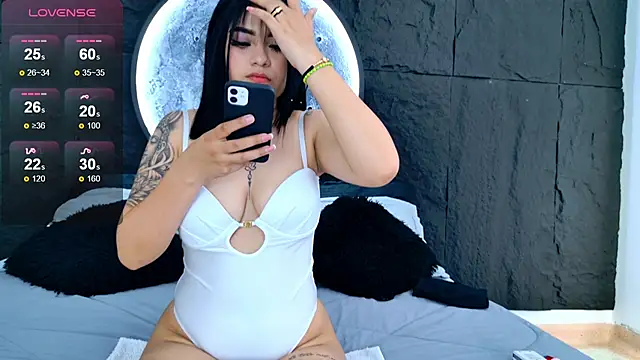 LizzyPortman online show from March 4, 8:48 pm