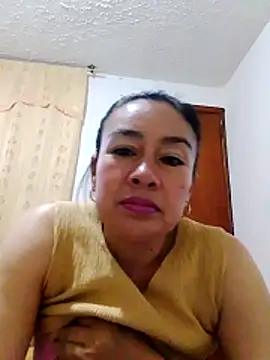 Samanta gonzales online show from March 11, 1:21 am