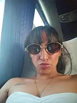 Antonella Moretti  online show from March 7, 11:01 pm