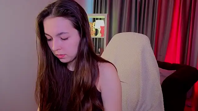 BellaThery online show from July 11, 5:29 am