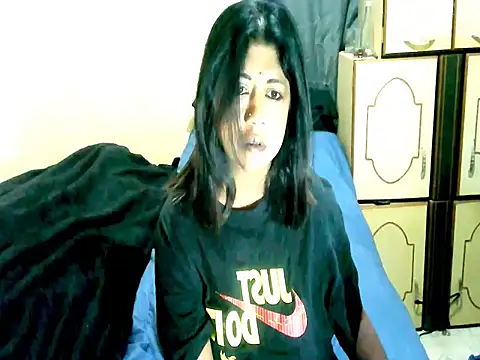 IndianPleasures21 online show from April 27, 9:56 pm