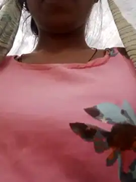 wifedesi7050 online show from May 2, 9:23 am