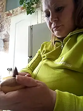 KiraStanton online show from February 21, 1:23 pm