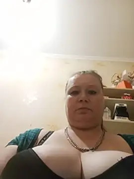 KiraStanton online show from July 19, 10:01 pm