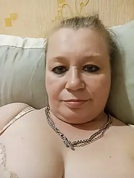 KiraStanton online show from July 26, 7:10 pm