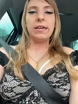 TiffyRose online show from March 15, 10:28 am