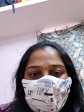 Shaliniqueen online show from June 15, 12:27 pm