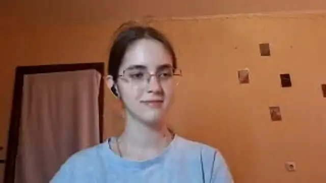 Katelemon online show from June 5, 9:15 am