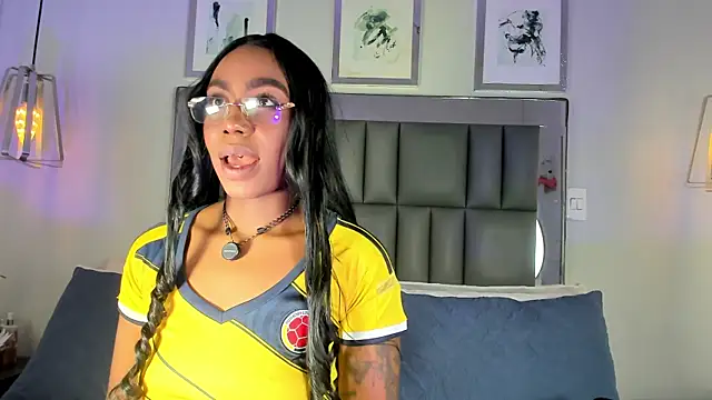 Kataleya west online show from July 7, 7:38 pm