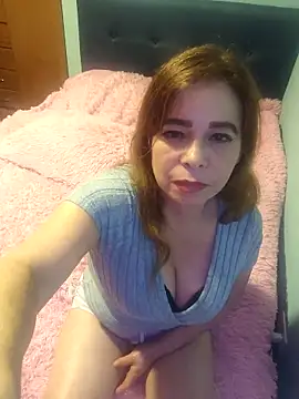 rubiii1972 online show from March 11, 5:11 am