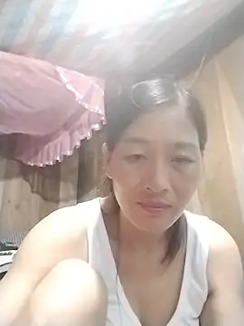 lris-Beauty77 online show from July 30, 9:48 pm