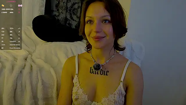 BadPrincessJenny online show from March 7, 8:10 am